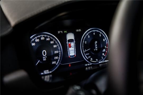 拒绝烂大街豪车，50万的预算，TA比凯迪拉克和捷豹更值得入手