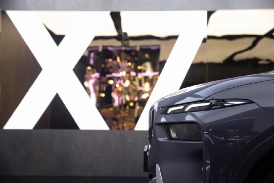 更先进 更豪华 BMW i7、BMW X7亮相成都