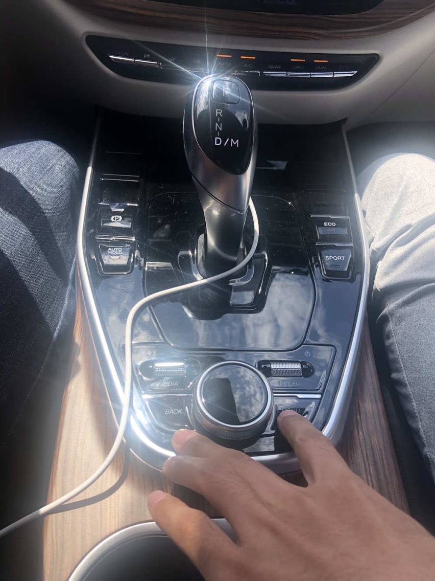千里寻车 双屏互联的4.75米DX7 到底值不值