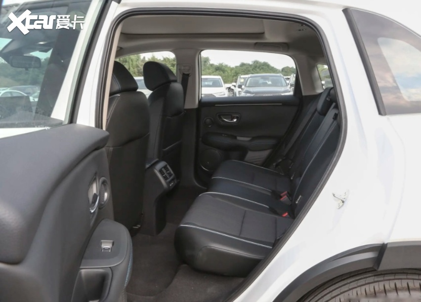 新款HR-V推Pro/Max版！主打性能和空间，现款月销660台，降价