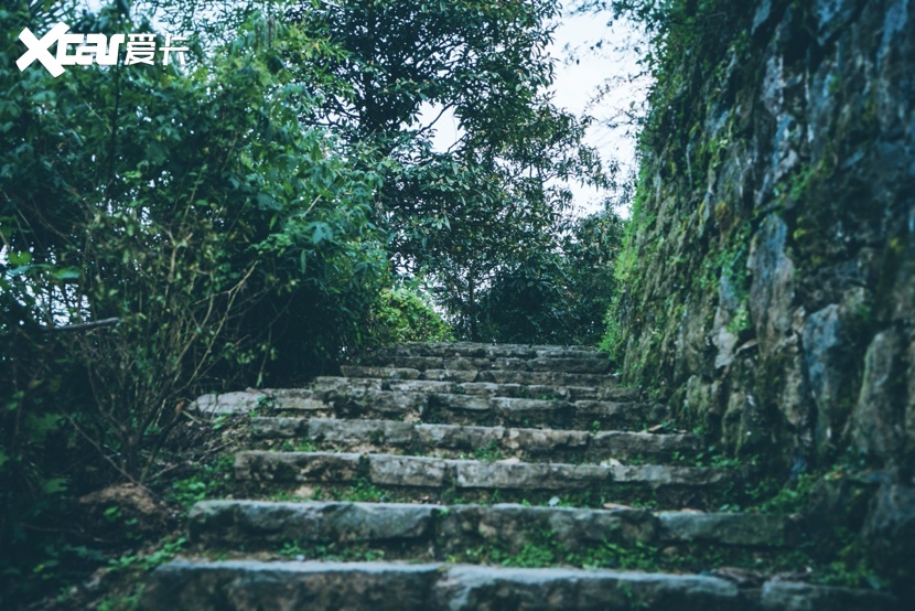 藏在贵州深山之中的古堡 哈弗F7x探秘海龙传说