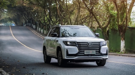 20万不到就能买到的中大型SUV，这几款车的后排空间相当可观