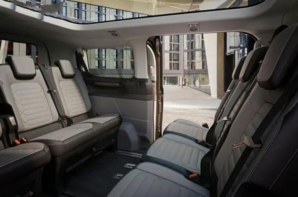 用车理念大不同！福特电动MPV Tourneo Custom在中国只能