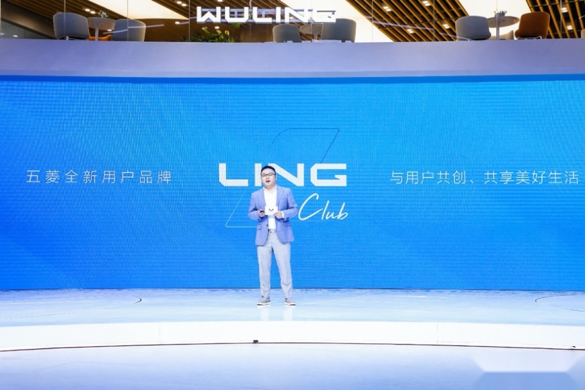 五菱汽车携宏光MINIEV敞篷版和星辰亮相上海车展