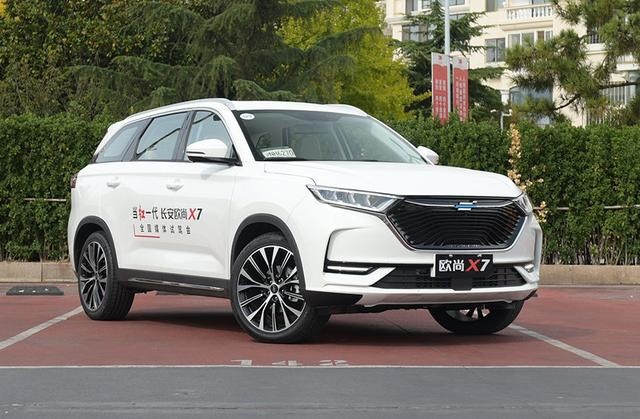 国产之光，东风风光中型SUV才8万，质感不输20万级合资车