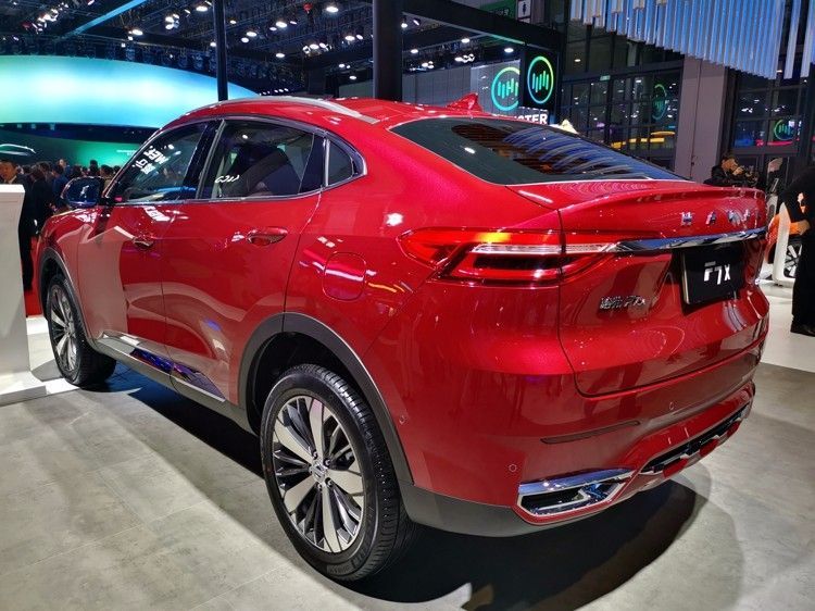 没有抄袭的轿跑SUV  哈弗F7x亮相上海车展