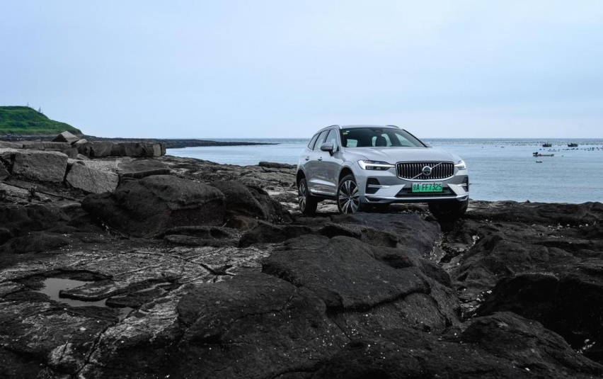 试驾沃尔沃XC60 T8版:50万级豪华SUV的性能天花板?