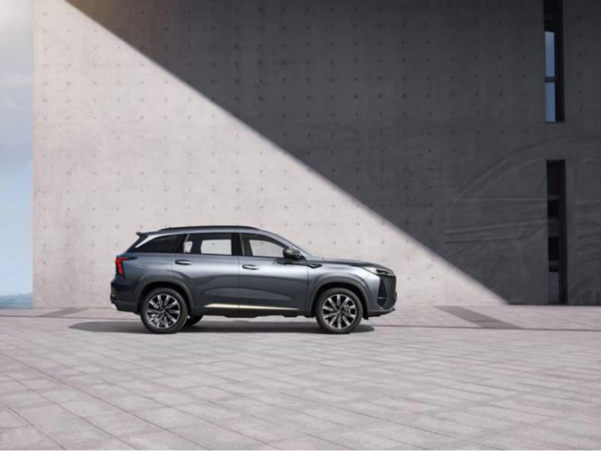 第二代长安CS75PLUS上市 一辆真正花了心思的SUV？