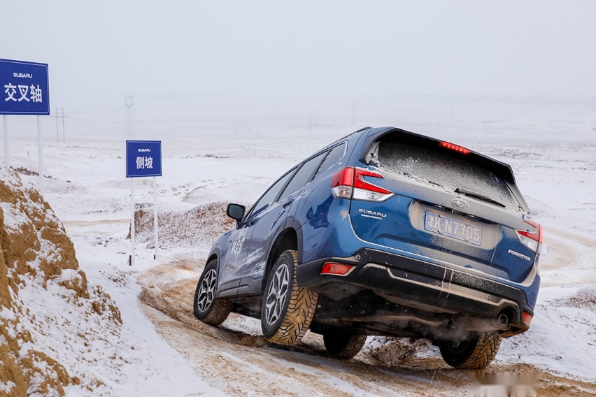 -15℃的冰天雪地，开什么SUV最稳最安全？