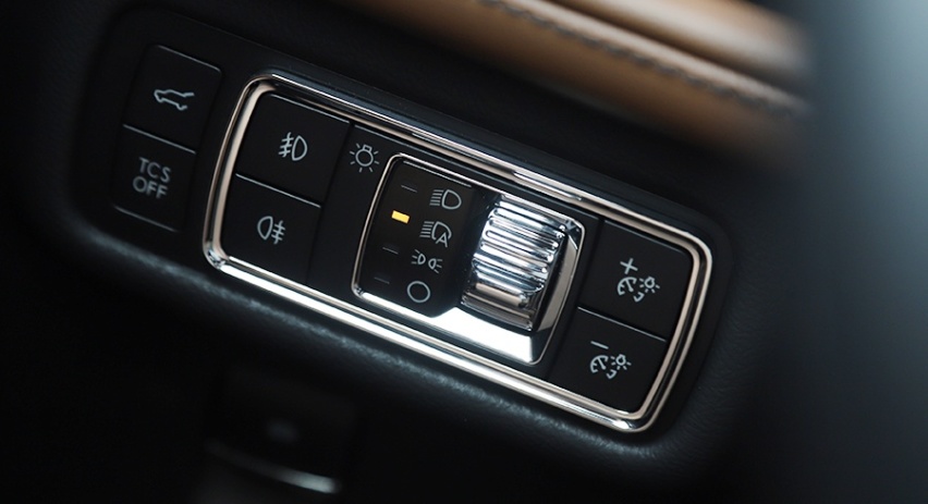 【鹏哥聊车】40万左右最值的V6？试驾林肯航海家2.7T