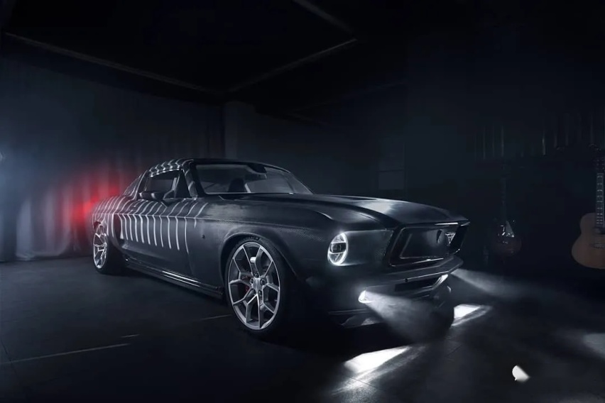 披着Mustang外壳的特斯拉Model S？840马力电动缝合怪来袭