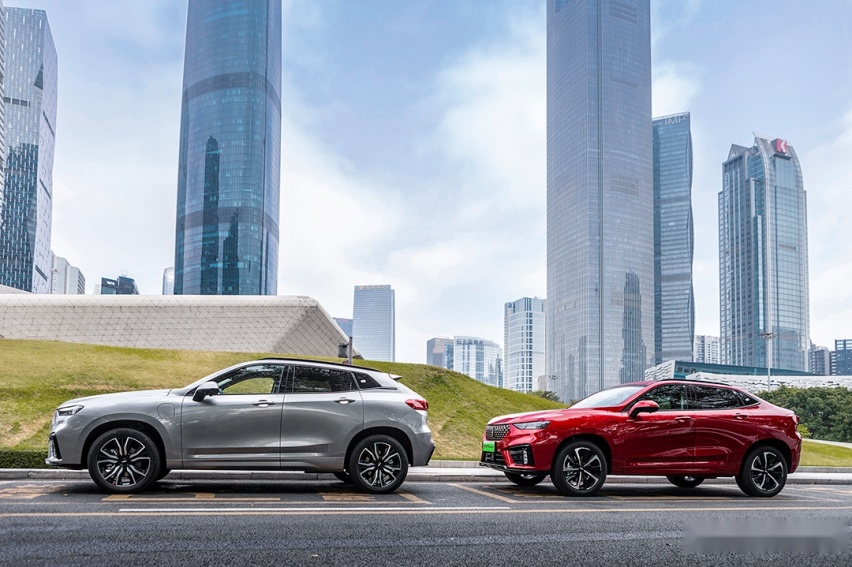 2.0T＋电机，这两款中国豪华SUV又快又省，油耗低到不敢信