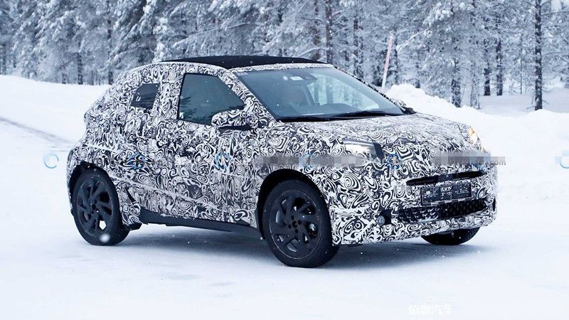 toyota-aygo-new-spy-photo-front-three-quarters.jpg