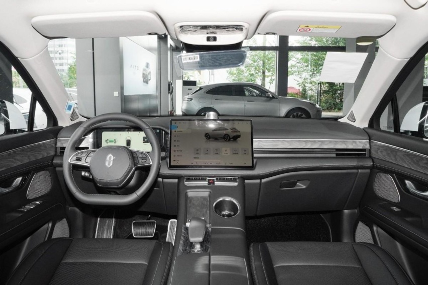 都是增程式SUV,零跑C11和问界M5,谁更有实力取代油车?