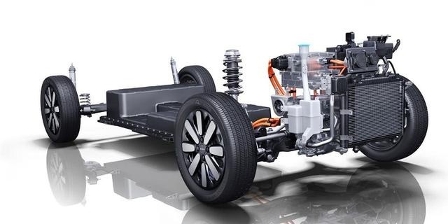7.38万，好开好停，续航351km，这车适合带娃的工薪族