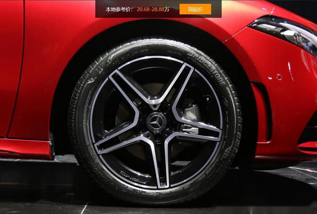 上市不到一年降4.5万，奔驰A级溢价这么严重吗？
