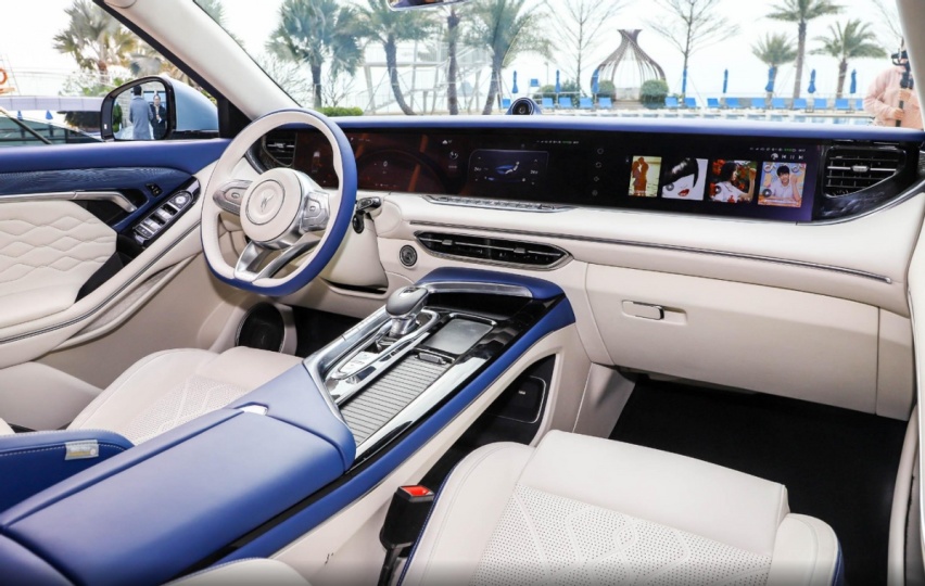 30万级SUV“天花板”，岚图FREE拥有德系豪车驾控，还补贴3万