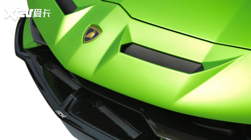 兰博基尼Aventador搭载V12发动机 带有定制排气装置