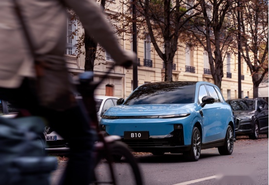 特斯拉Model Q取消上市？零跑B10实力登场
