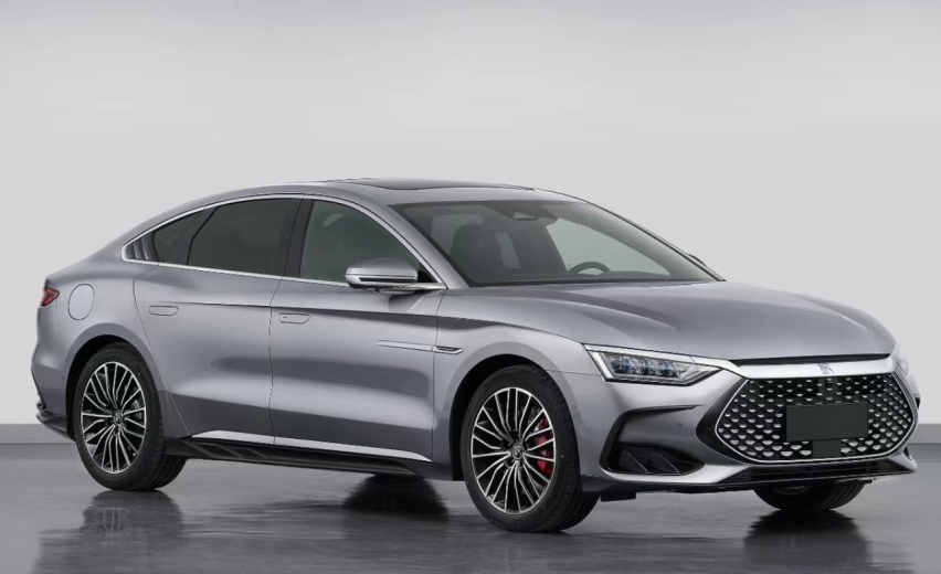 新款汉EV续航超700km，比亚迪再推王炸车型，22万起售的汉DM-i