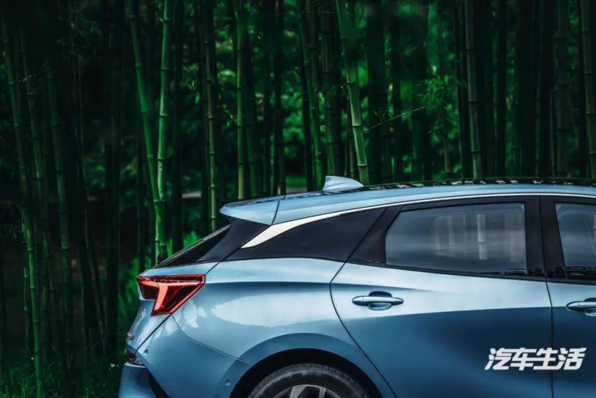 用别克VELITE 6，寻找生活中的多面可能丨上海试驾