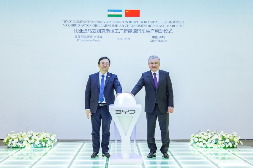 乌兹别克斯坦总统访问比亚迪，出席乌兹别克斯坦工厂投产仪式