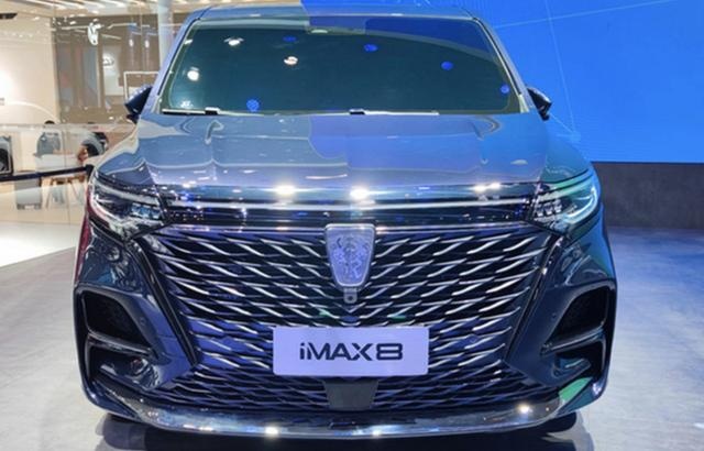 荣威全新MPV车型，荣威iMAX8曝光