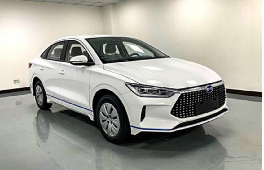 国产新能源汽车，比亚迪e3怎么样？
