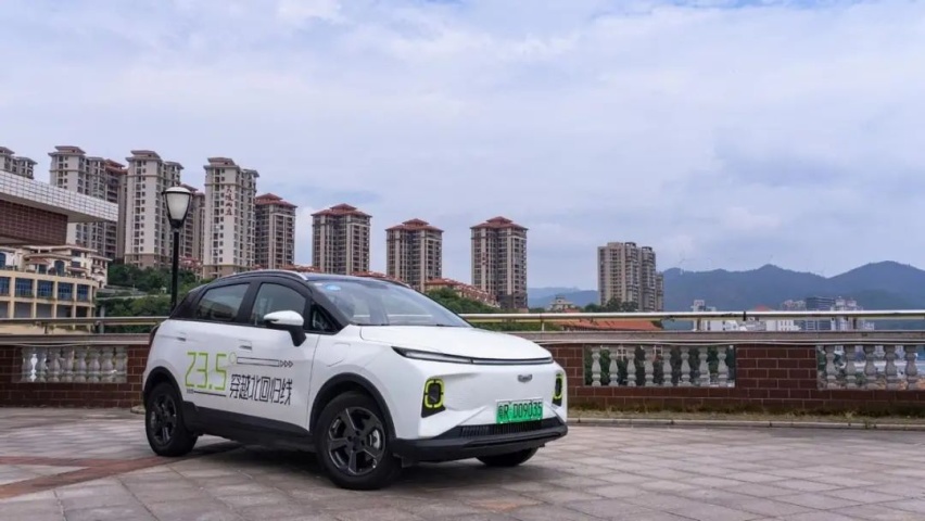 试驾几何E，城市代步车的理想模样？