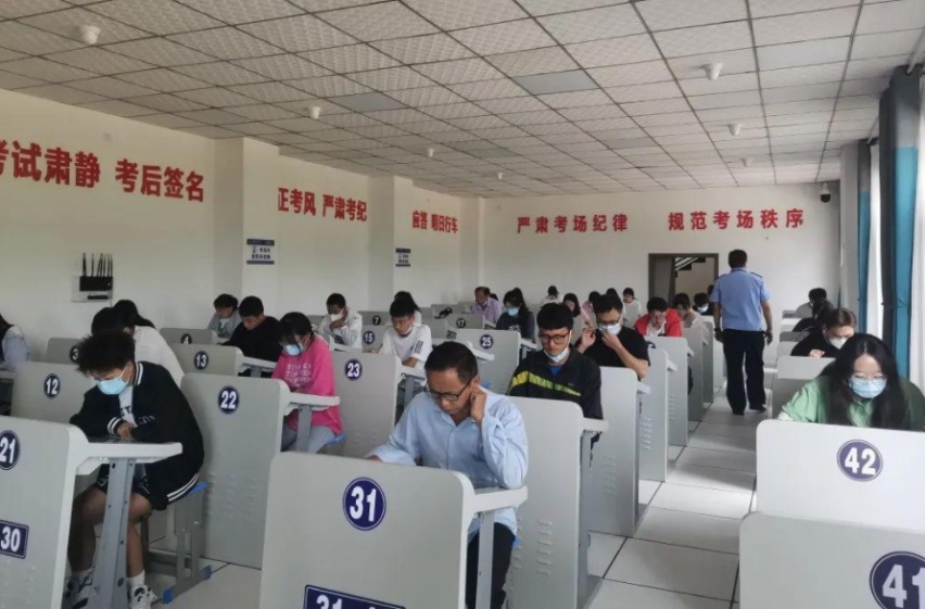 三轮车和老年人：正规“老头乐”即将成为新风口
