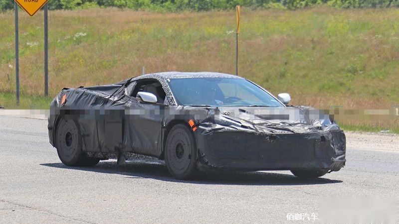 c8-chevrolet-corvette-z06-spy-photo (3).jpg