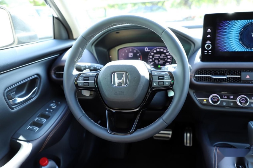 年轻人的第一台SUV！实拍本田ZR-V致在，造型时尚、1.5T动力
