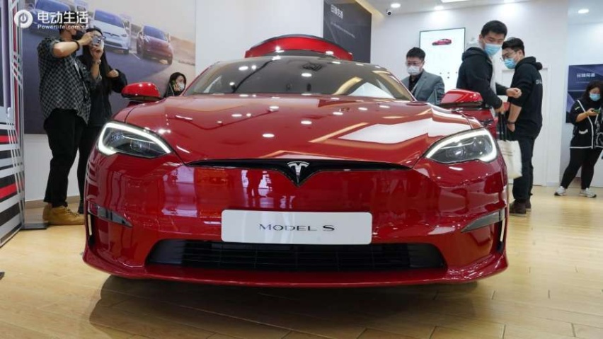 预计售价超百万 抢先实拍特斯拉Model S Plaid