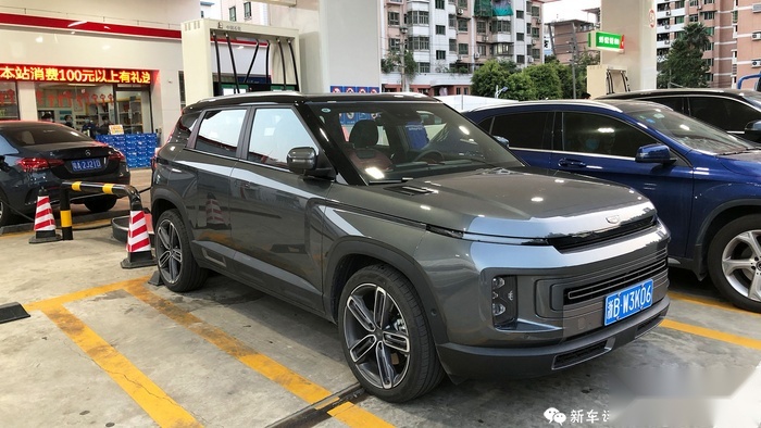 吉利ICON性能测试：个性外表下的中庸之道，你懂它吗？