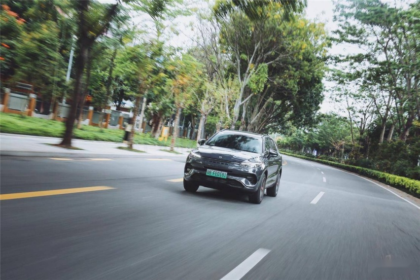 内在与外在的革新进化 腾势 X PHEV 运动版试驾体验