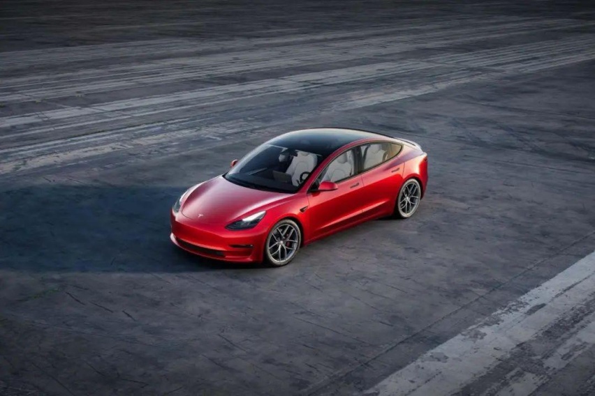 号角吹起：7月29日上市的海豹，能否将Model 3拉下神坛？