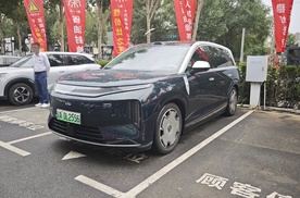 探店试驾大唐EV四驱，底盘舒适动力充裕，提车周期缩短