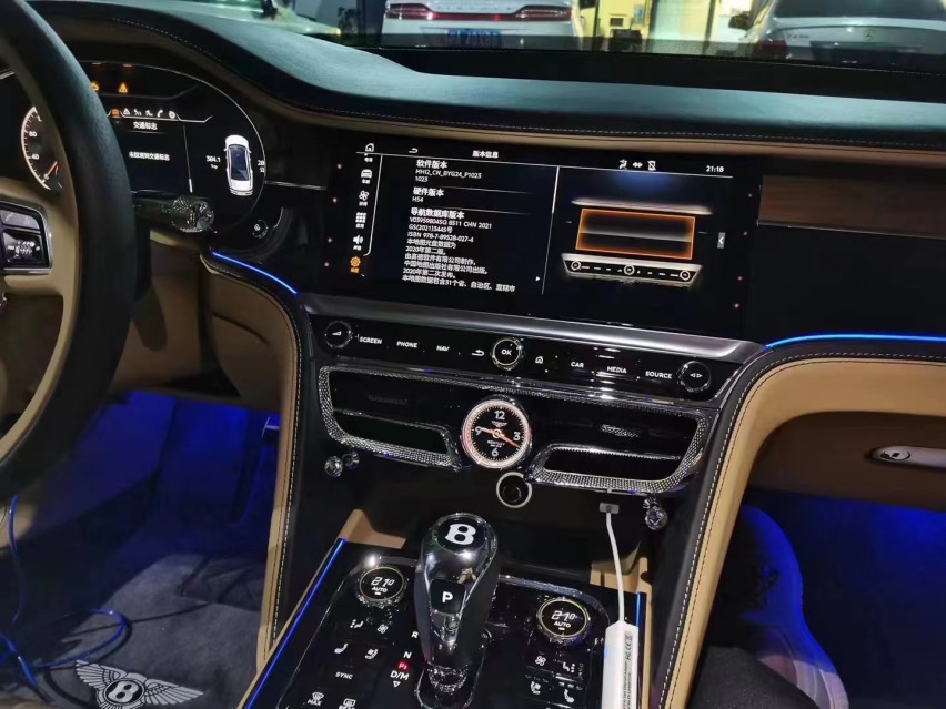 进口车宾利飞驰-刷中文汉化刷导航地图数据刷全屏carplay