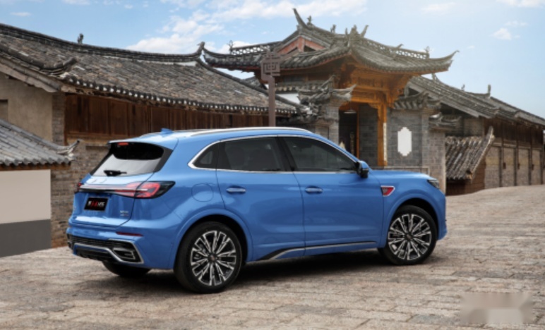 十几万预算还买威兰达？这款全系搭载2.0T的豪华中型SUV，不香？