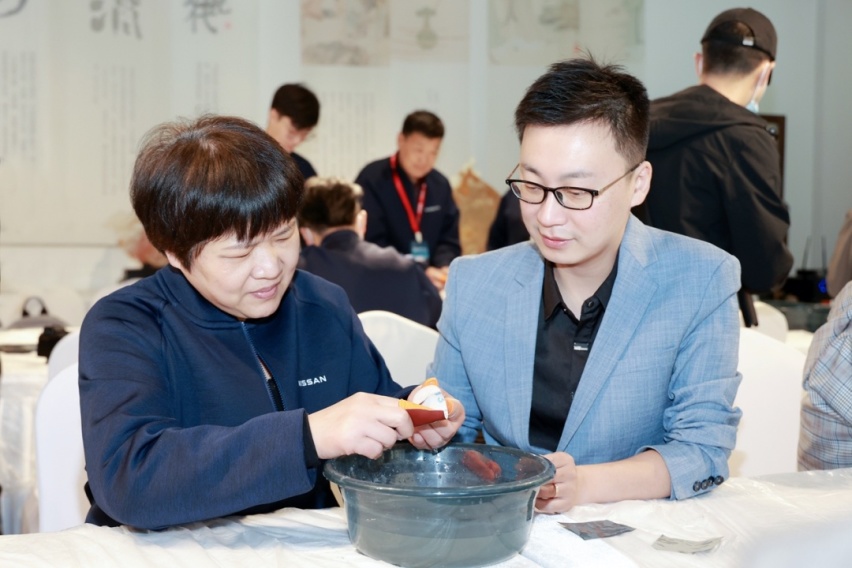带着父母去试驾 轩逸这是要干什么？