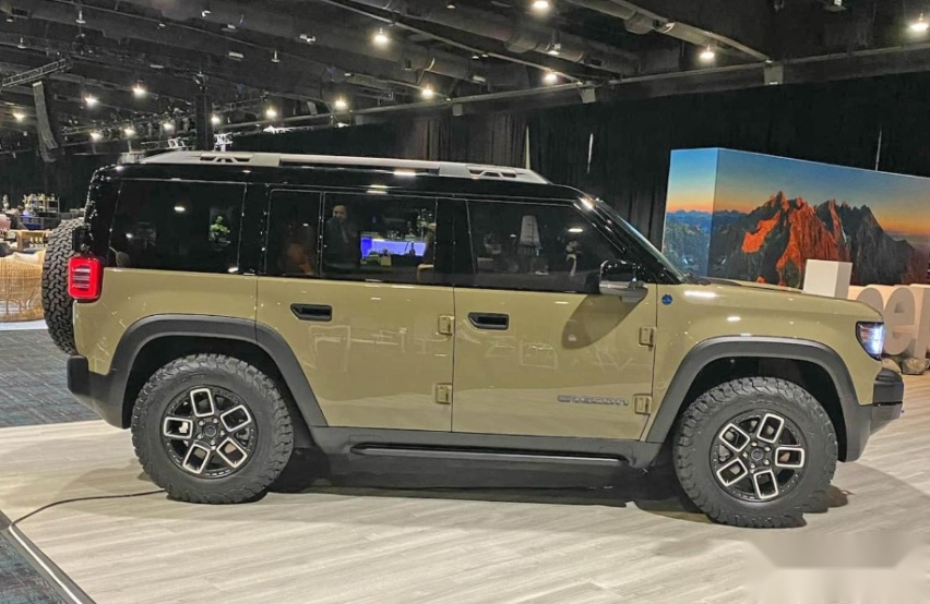 实现零排放的4x4硬派越野车 Jeep Recon概念车亮相
