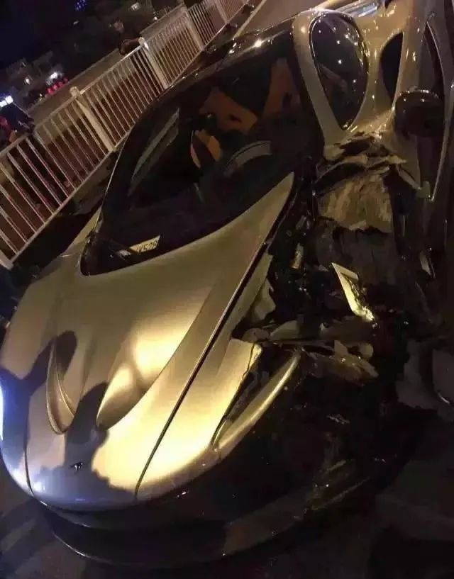 迈凯伦P1国内第二撞，神兽可不是这么好驾驭的