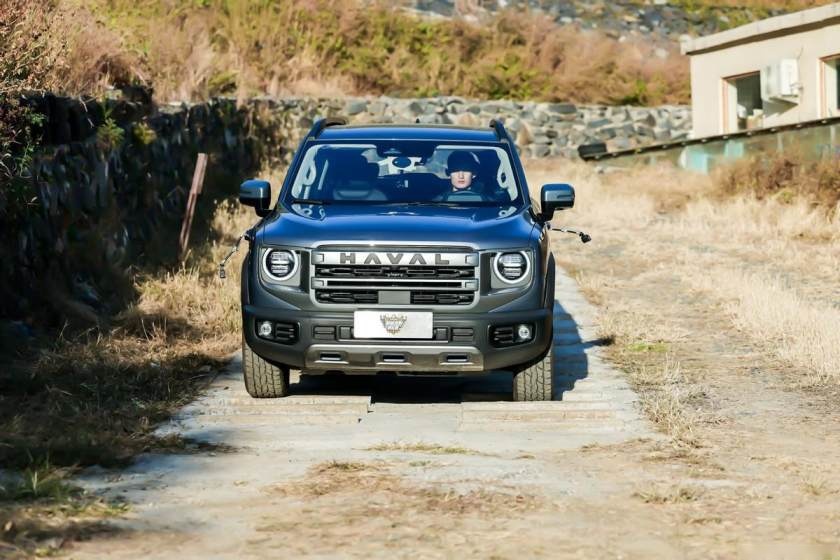 城市、硬派越野、轻越野同场竞技，你要开哪辆车去野？