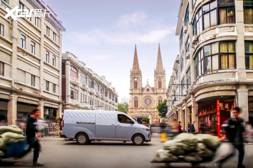 新能源商用车五菱扬光7.18万元起-爱卡汽车爱咖号