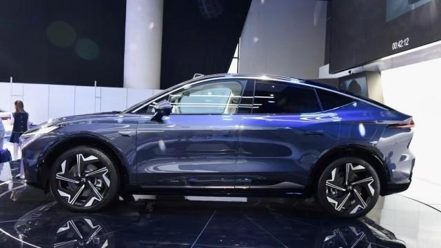 800万像素镜头就给一个？飞凡R7堆料很猛，疗效可能一般