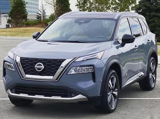 全新奇骏实车现身，神似RAV4，换液晶仪表电子档把，注定要大