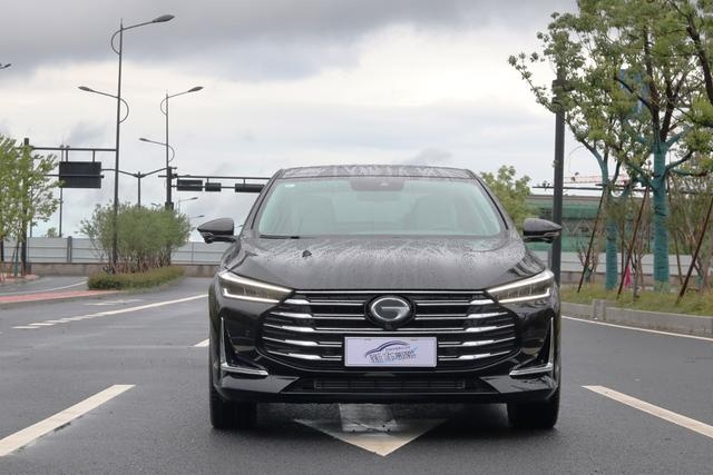 焕新而生 自主豪华旗舰先锋 评测广汽传祺GA8