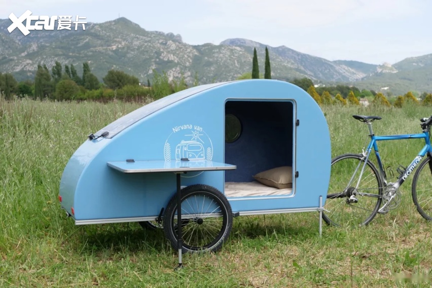 自行车也能拖房车？法国新款纳米露营车来了