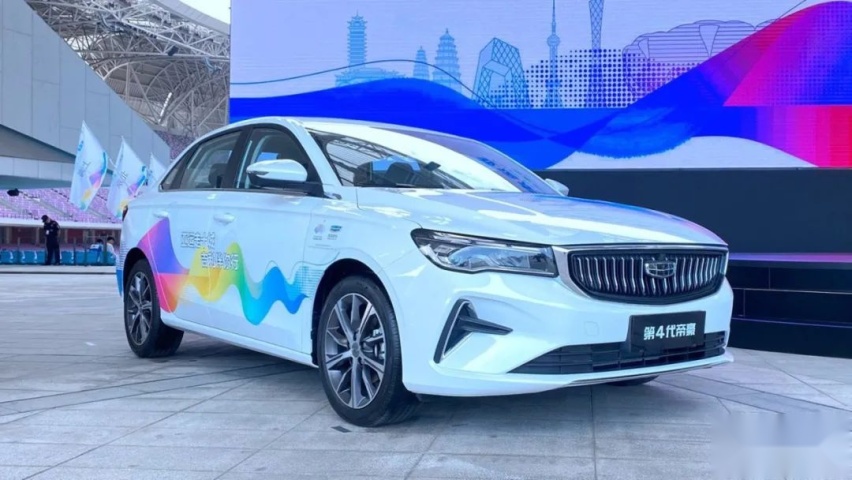特斯拉Model 3/Y美国都召回了，我们中国呢？丨今日车闻
