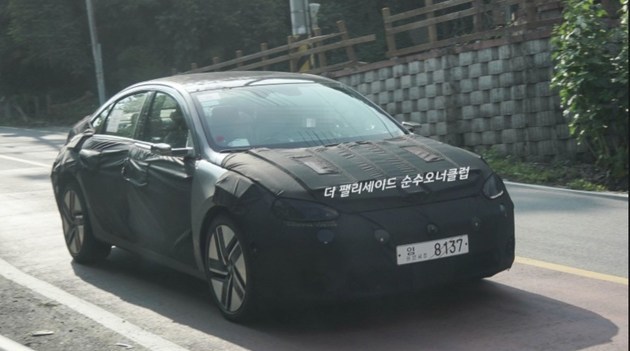 定位纯电轿车 2022年亮相 现代IONIQ 6最新谍照曝光
